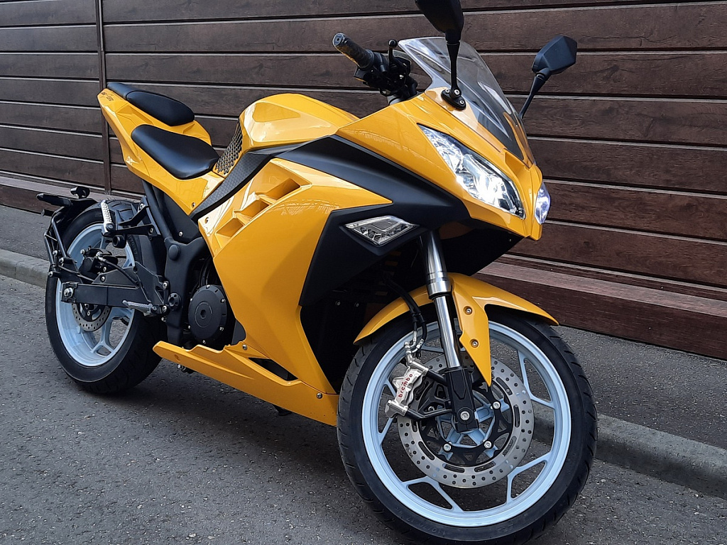 kawasaki ninja 300 yellow